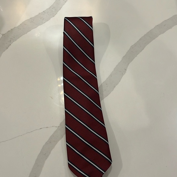 Boys Tie - Picture 1 of 3